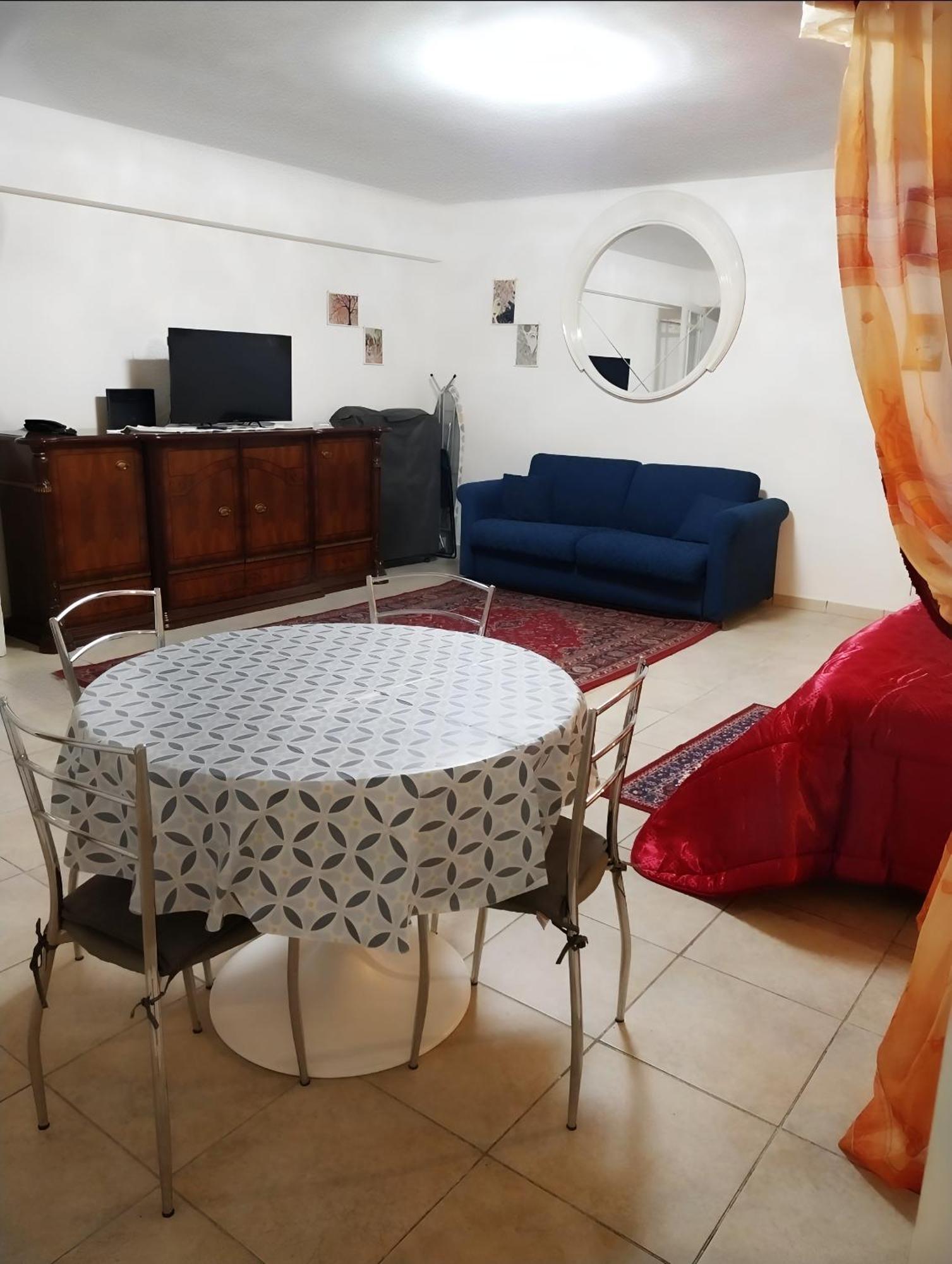 Casa Vacanza La Maison De Losyram Art 萨莱诺 外观 照片