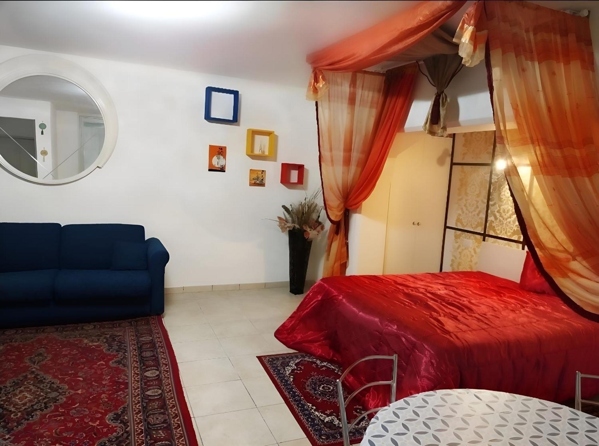 Casa Vacanza La Maison De Losyram Art 萨莱诺 外观 照片