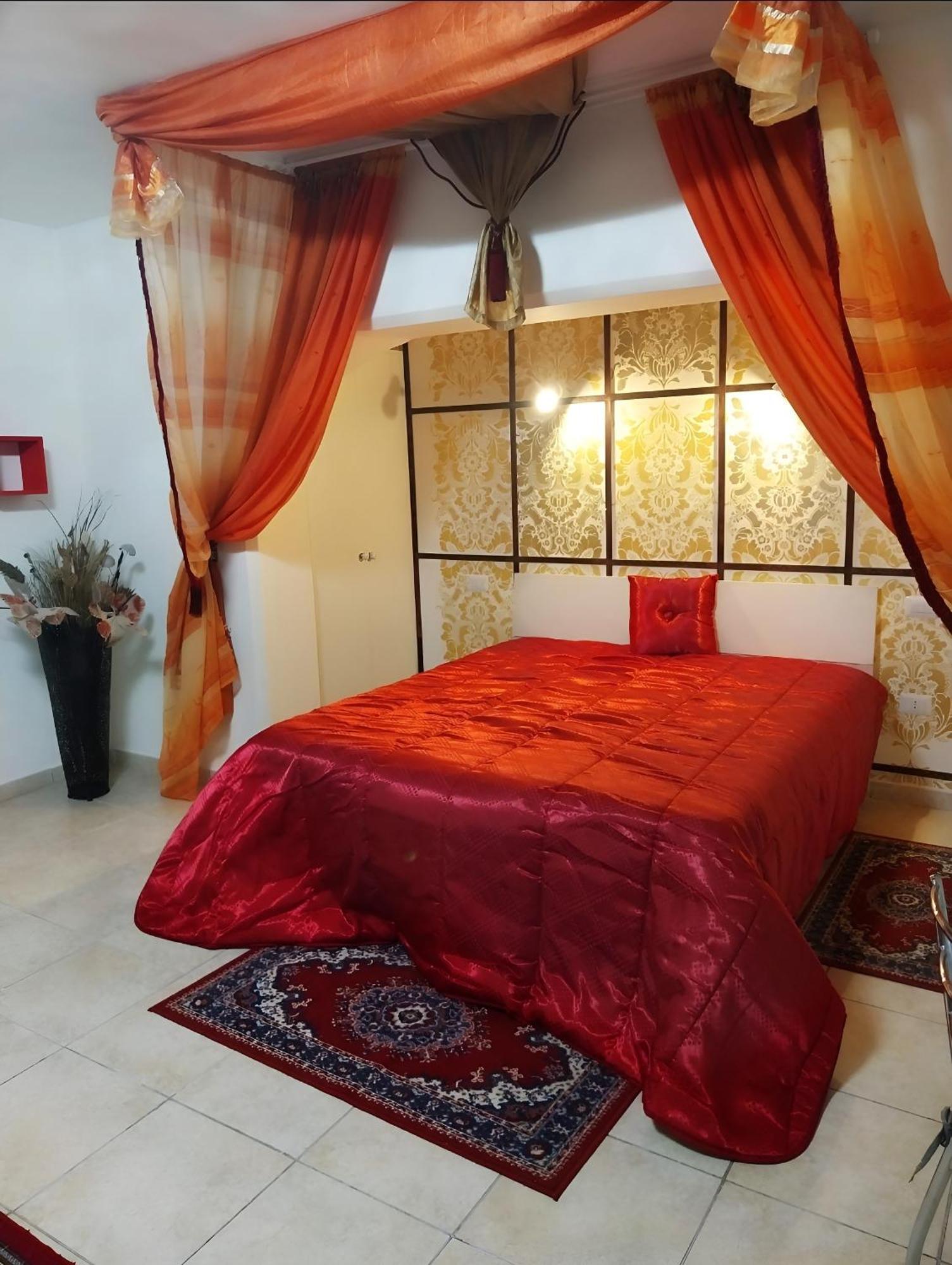 Casa Vacanza La Maison De Losyram Art 萨莱诺 外观 照片