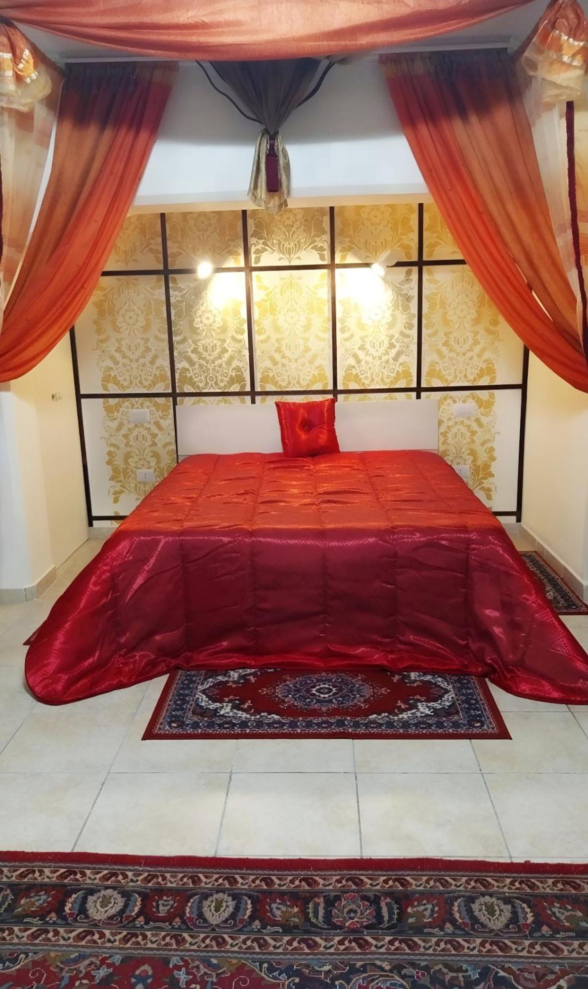 Casa Vacanza La Maison De Losyram Art 萨莱诺 外观 照片