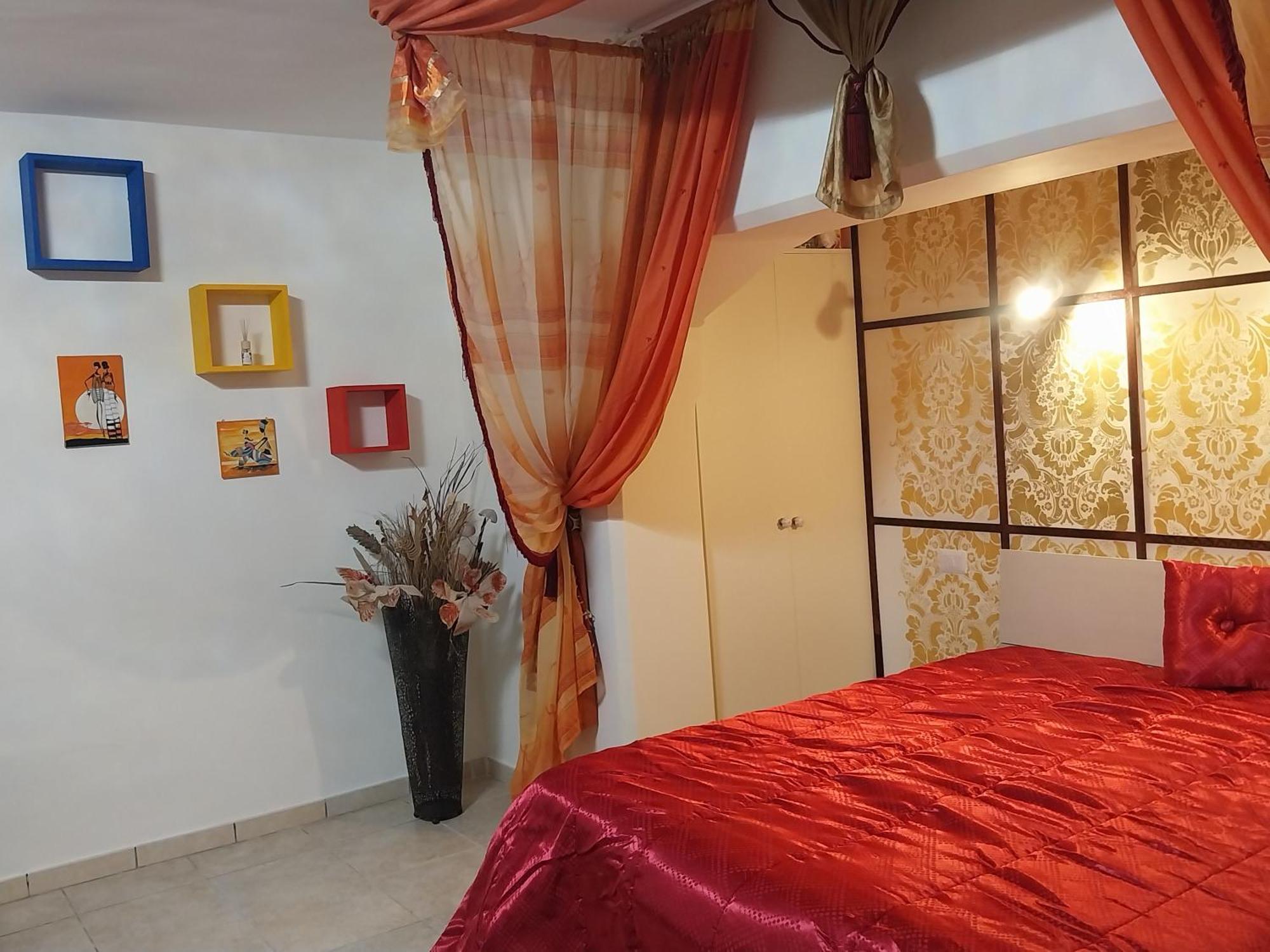 Casa Vacanza La Maison De Losyram Art 萨莱诺 外观 照片