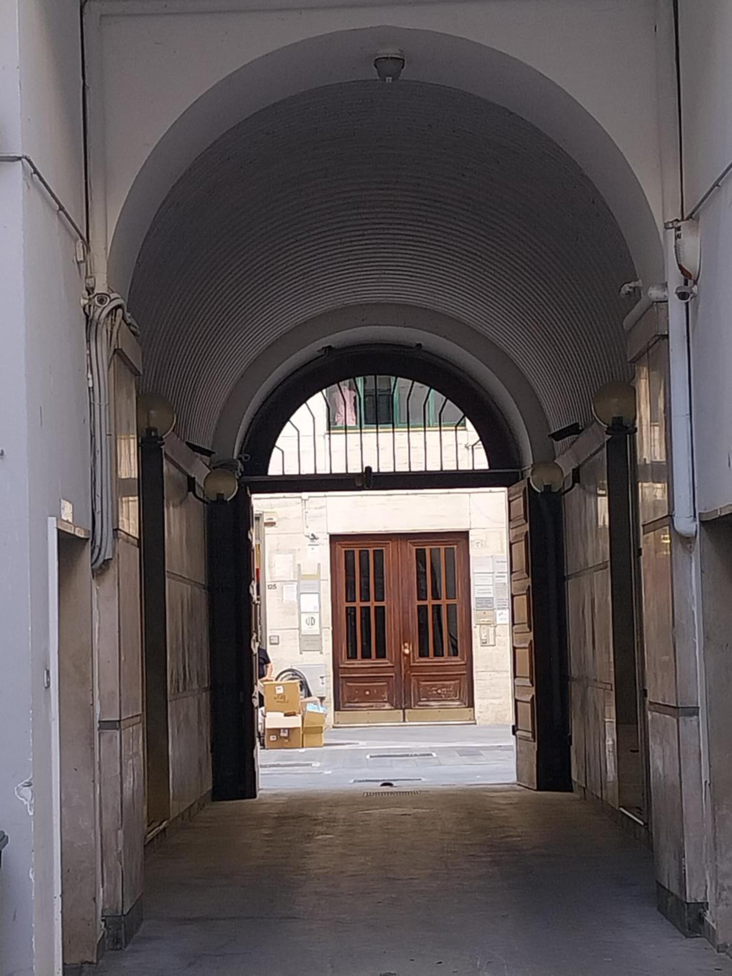 Casa Vacanza La Maison De Losyram Art 萨莱诺 外观 照片